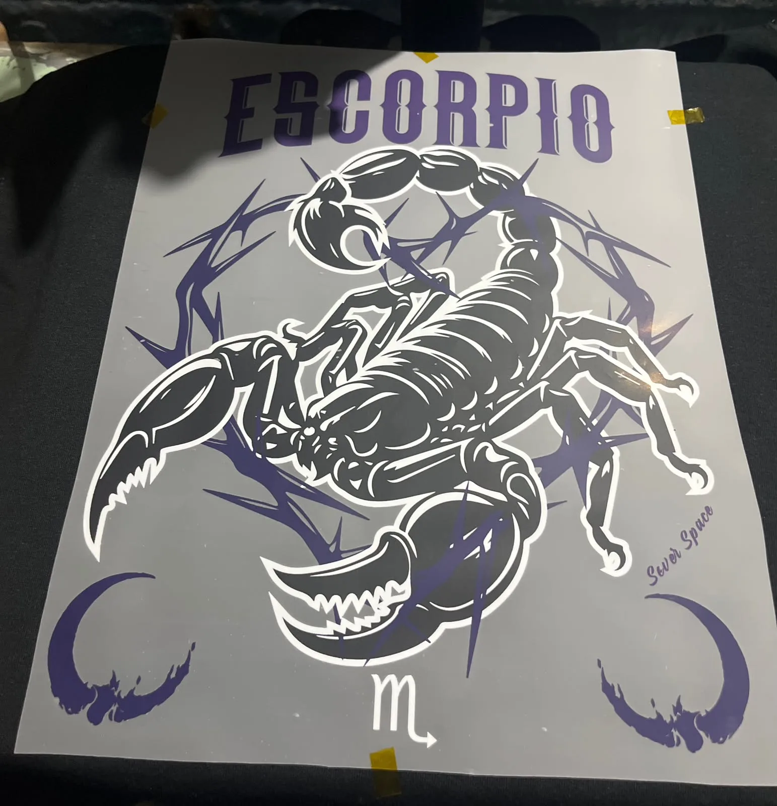 Detalle del estampado Sever Space